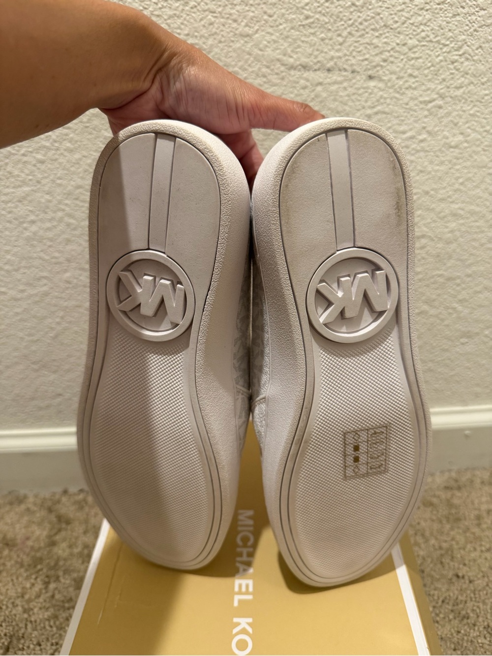 “New” Michael Kors KEATON White MK Monogram Slip-On Sneakers size7.5 S-Display - Picture 5 of 5